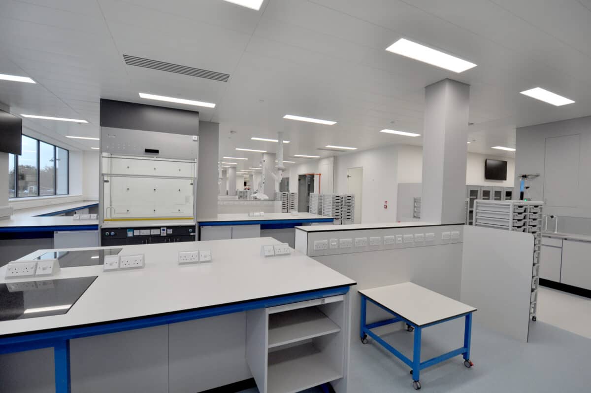 實驗室裝修