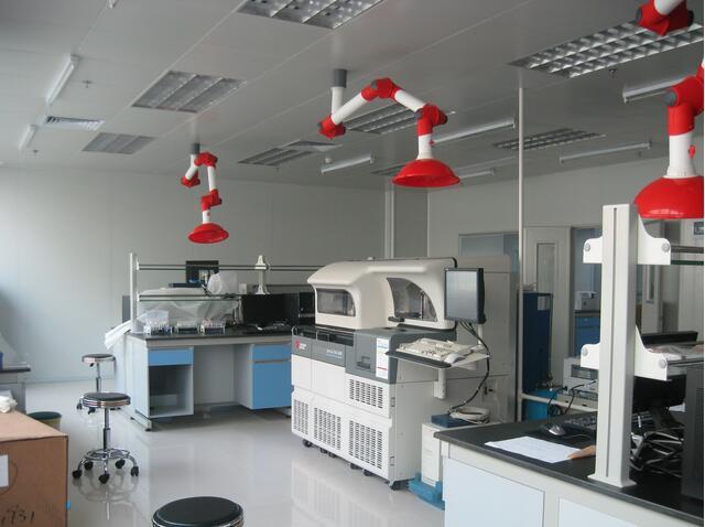 不止于潔凈！半導體實驗室節能 30% 的氣流組織與系統設計 